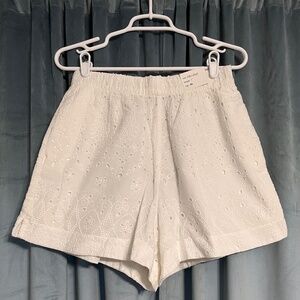 Abercrombie White Lace Shorts